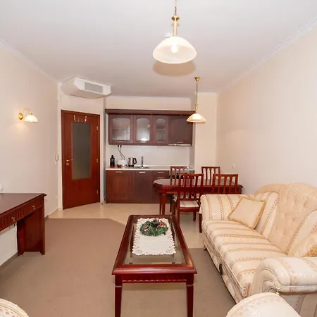 Downtown Elegance By Gondola Lift Apartamento